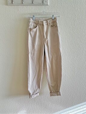 H&M Women’s Cream Tan Baggy Paperbag High Waisted Cuffed Boyfriend Jeans Size 4